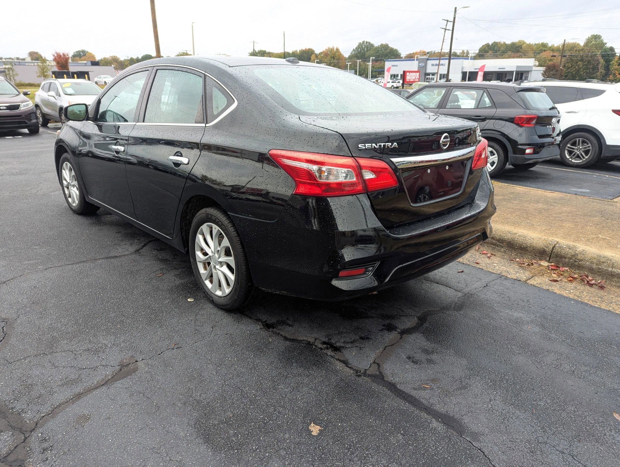 Used 2019 Nissan Sentra SV image 5