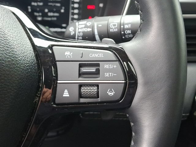 Certified 2025 Honda Pilot Elite image 25