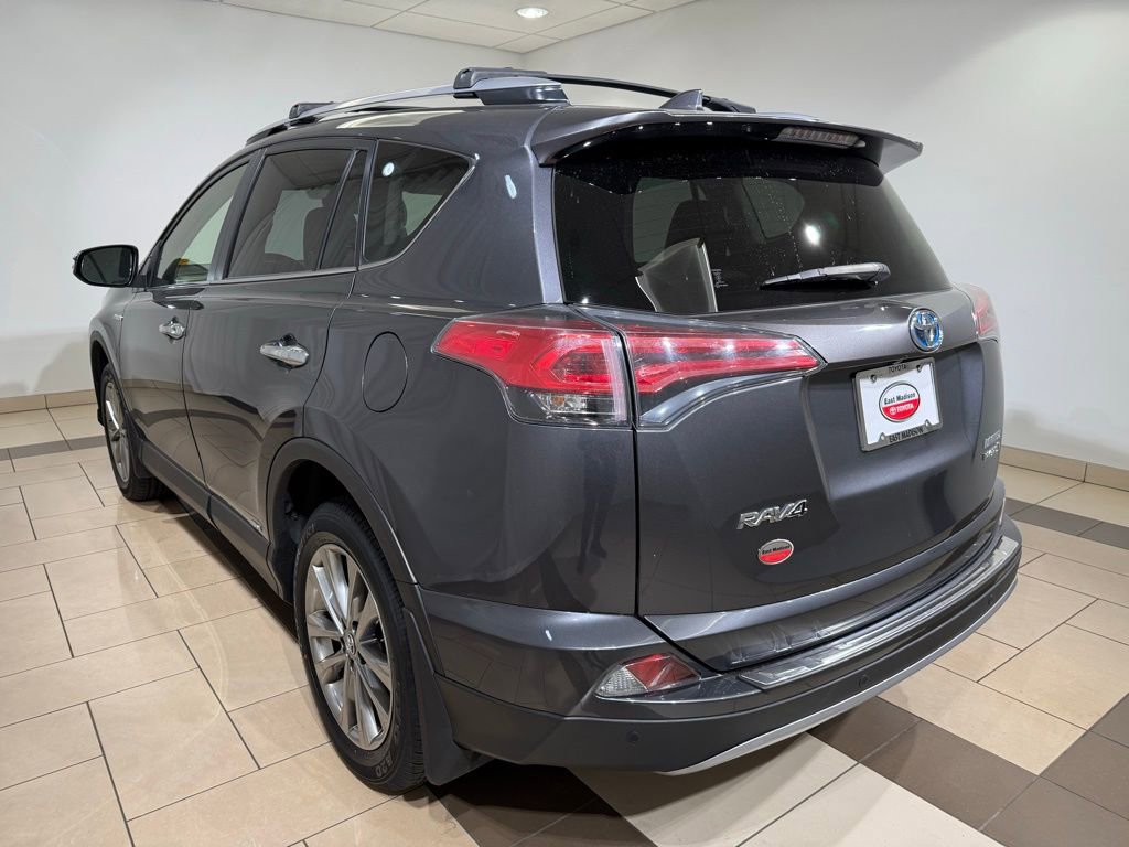 Used 2017 Toyota RAV4 Limited w/ Advanced Technology Package AWD/4WD image 3