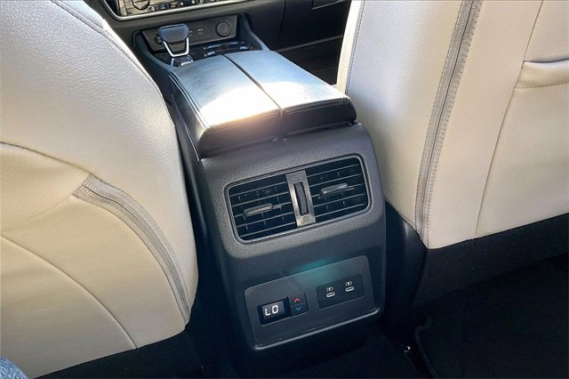 Certified 2024 Nissan Rogue SL w/ SL Premium Package image 10