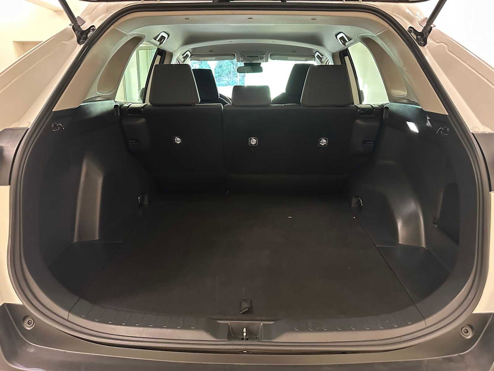 Certified 2024 Toyota RAV4 LE image 29