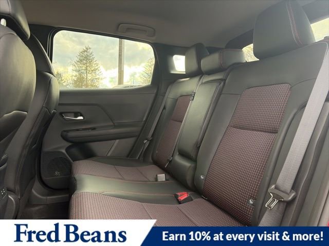 New 2026 Nissan Kicks SR w/ Cold Weather Package image 12