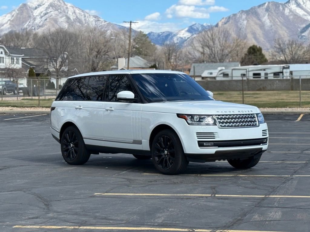 Used 2017 Land Rover Range Rover Supercharged image 3