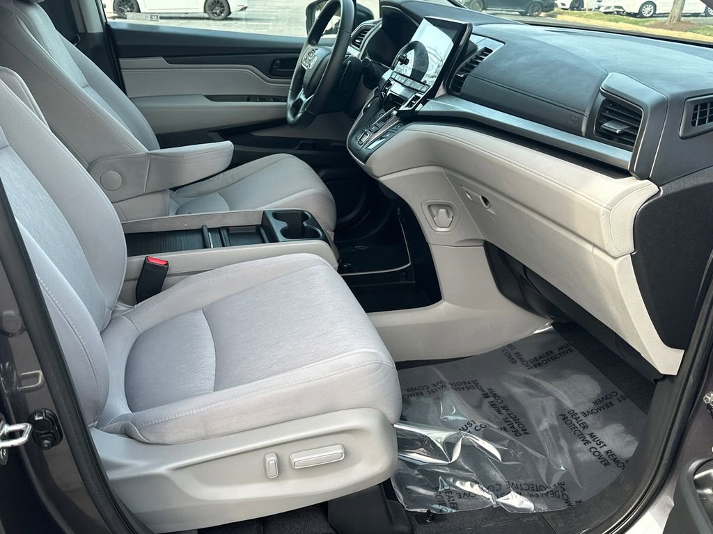 Used 2019 Honda Odyssey EX image 8