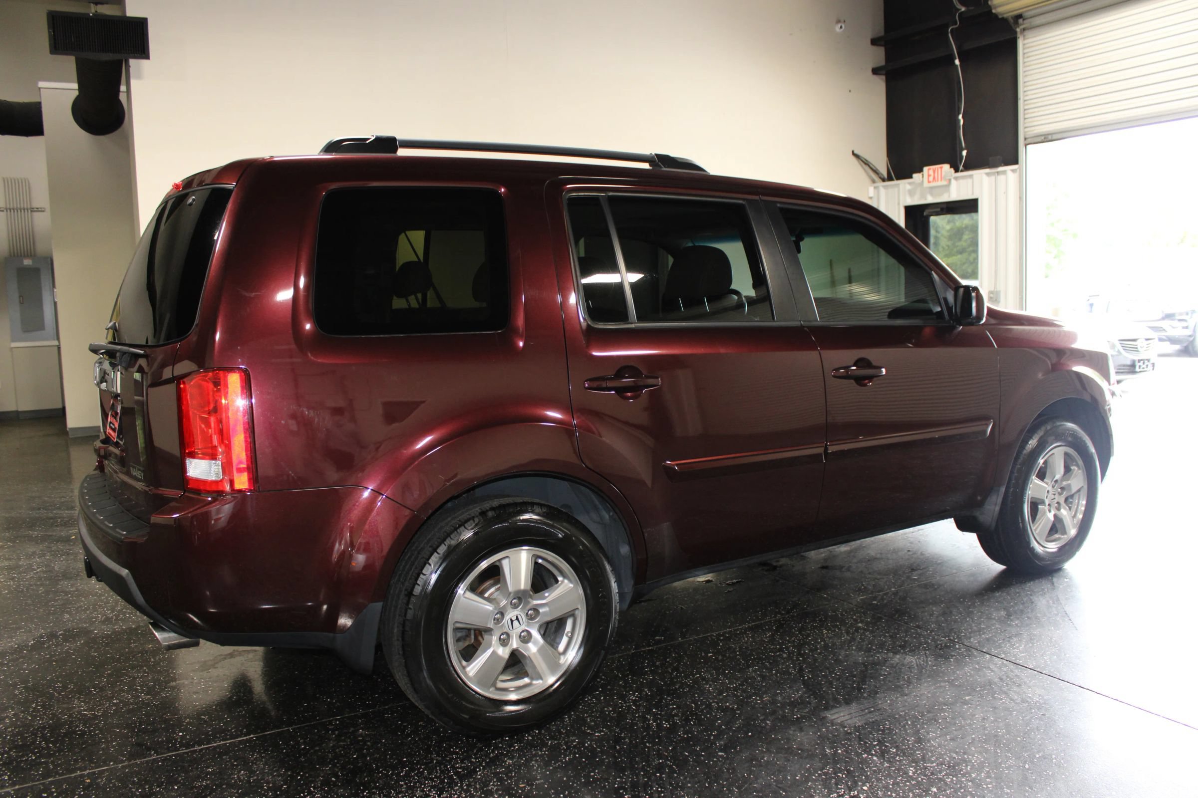 Used 2011 Honda Pilot EX-L image 3