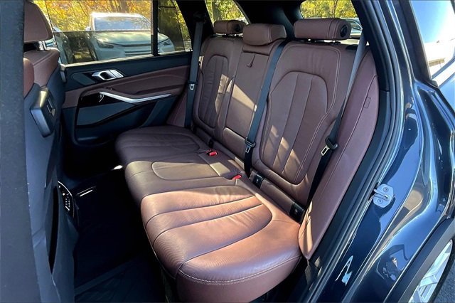 Used 2019 BMW X5 xDrive40i w/ Executive Package image 22