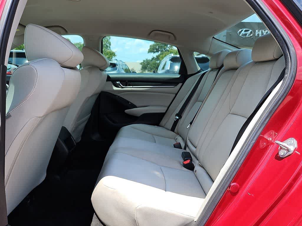 Used 2021 Honda Accord Hybrid image 9