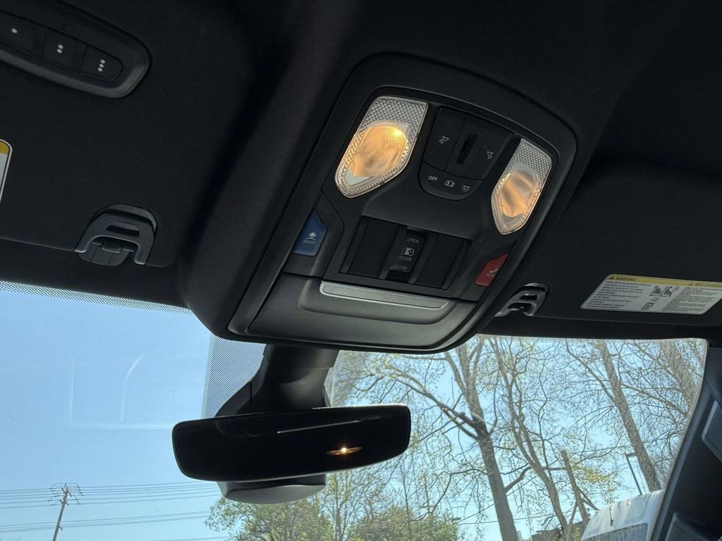 Used 2023 RAM 1500 Big Horn image 24