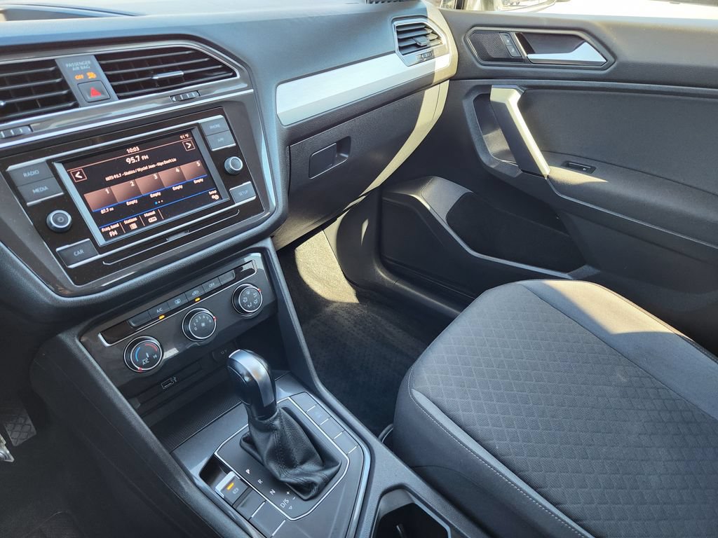 Used 2019 Volkswagen Tiguan S w/ Driver Assistance Package FWD image 15