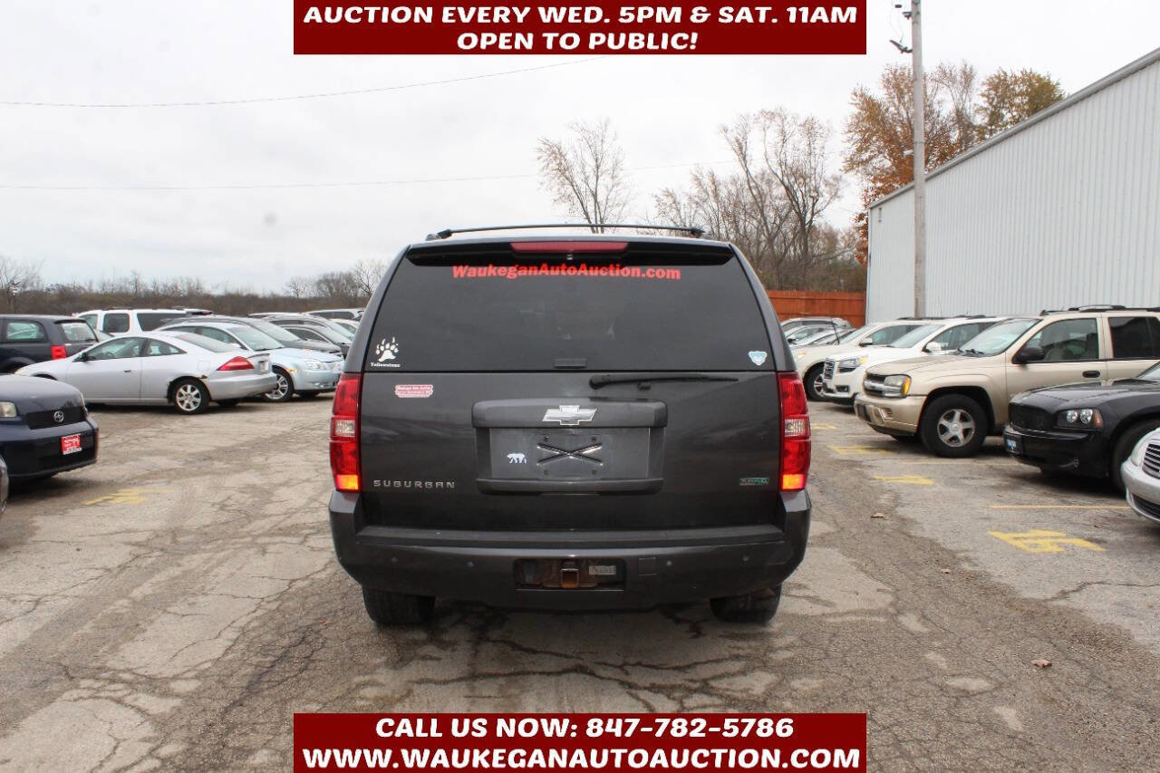Used 2010 Chevrolet Suburban LT w/ Luxury Package image 5