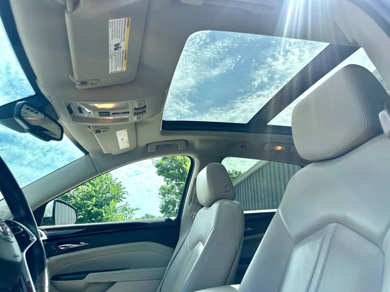 Used 2014 Cadillac SRX Premium image 40