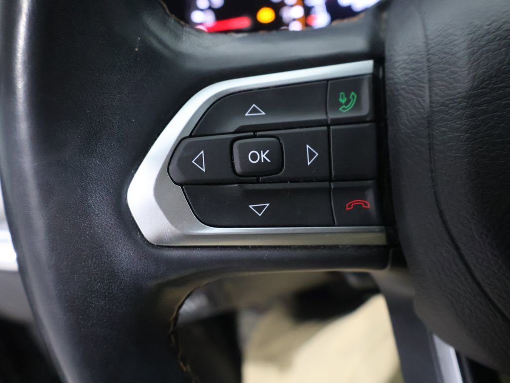 Used 2022 Jeep Compass Limited image 32