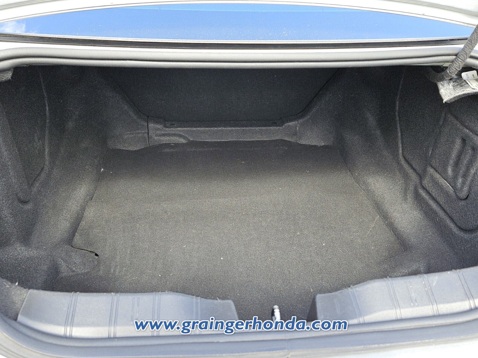 Used 2017 Chevrolet Camaro LT w/ RS Package image 12