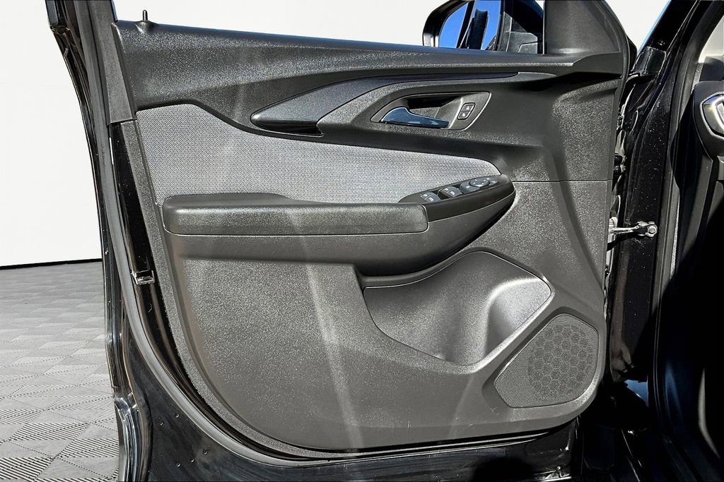 Used 2023 Chevrolet TrailBlazer LT image 18