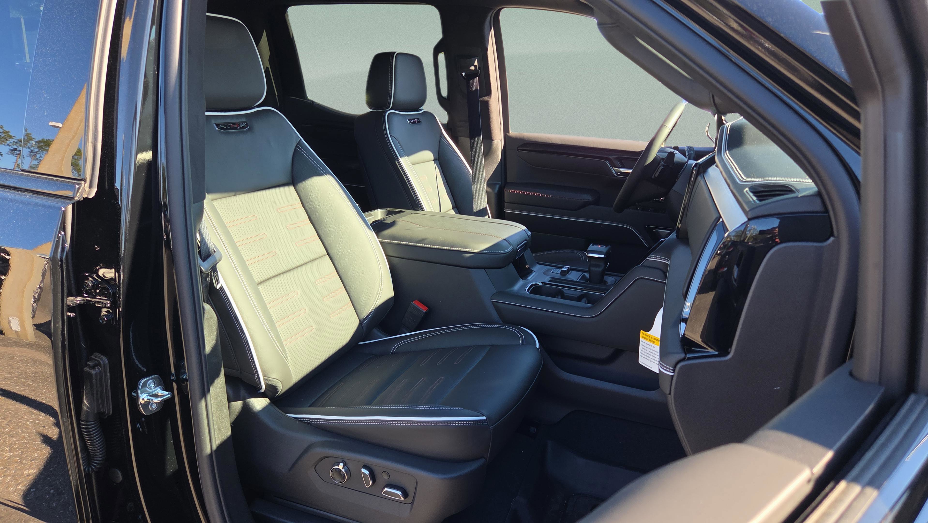 New 2026 GMC Sierra 1500 AT4X image 29