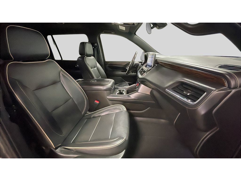 Used 2021 Chevrolet Suburban Premier AWD/4WD image 18