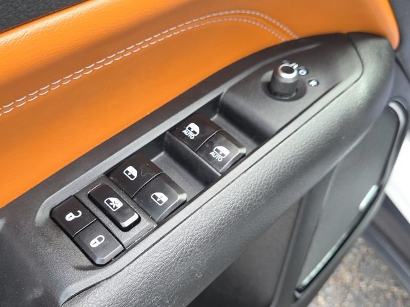 Used 2024 Jeep Compass Limited AWD/4WD image 22