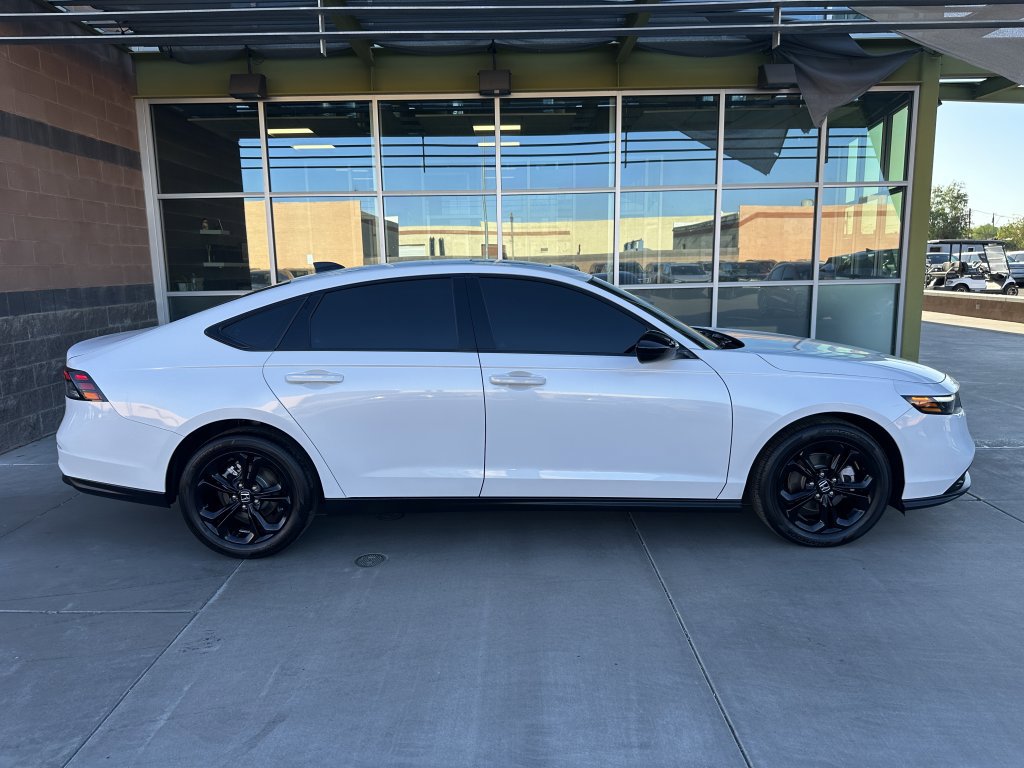 Used 2025 Honda Accord SE image 7