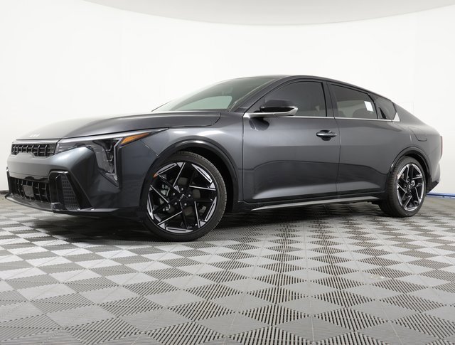 New 2026 Kia K4 GT-Line