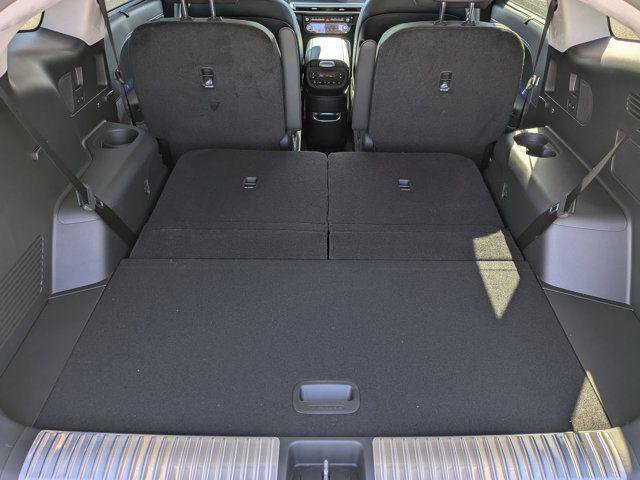 New 2026 Hyundai Ioniq 9 Calligraphy image 16