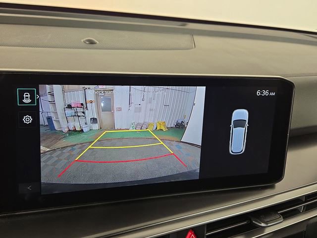 Certified 2025 Kia Sorento S image 20