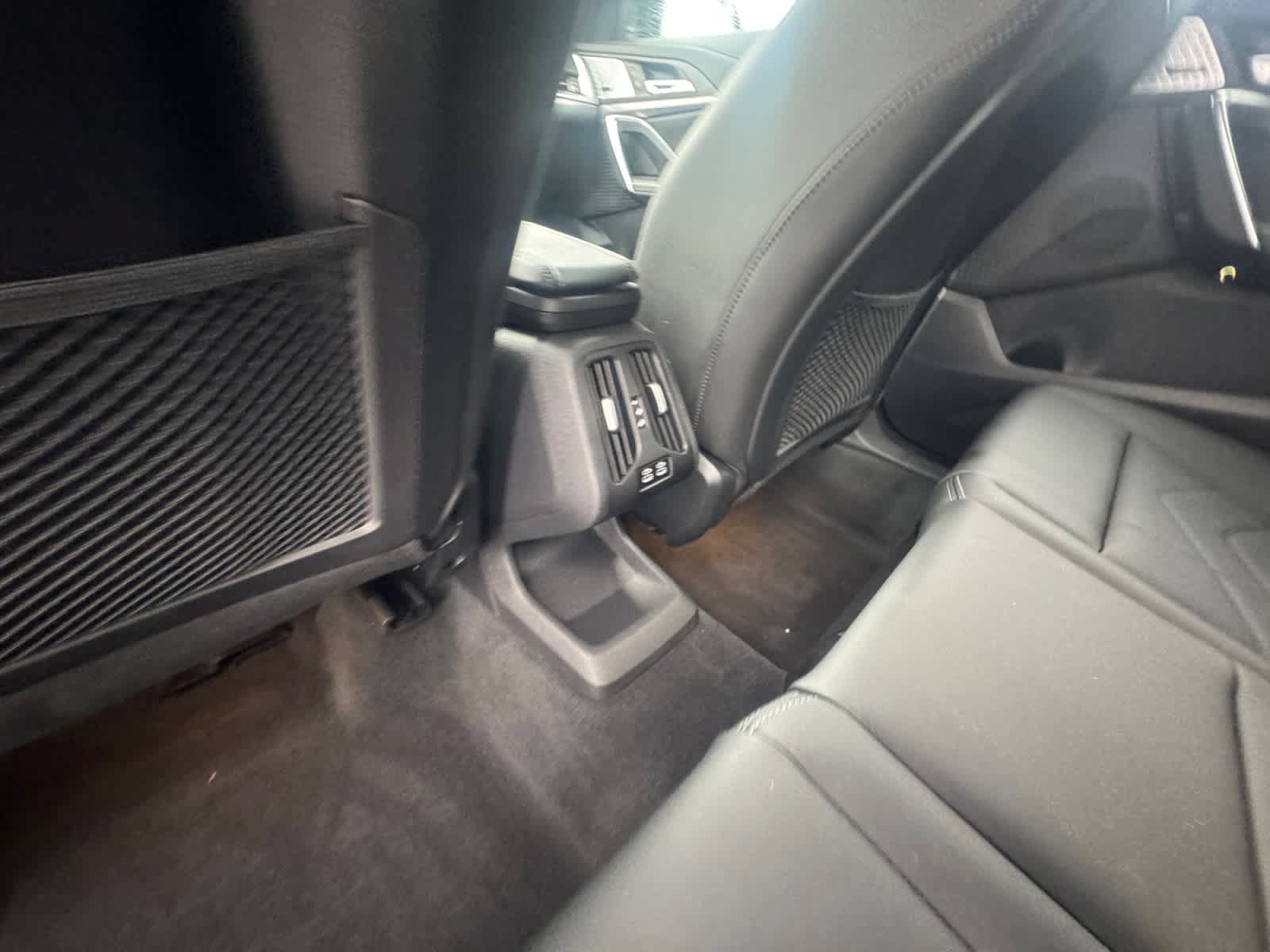 Used 2024 BMW X1 M35i w/ Premium Package AWD/4WD image 16