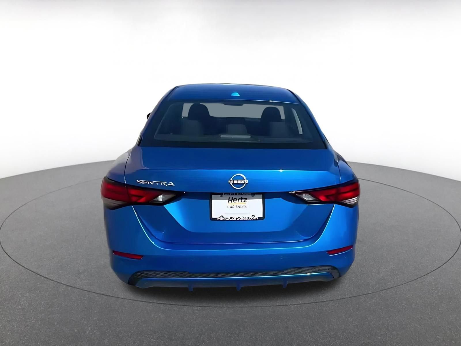 Used 2025 Nissan Sentra SV FWD image 12