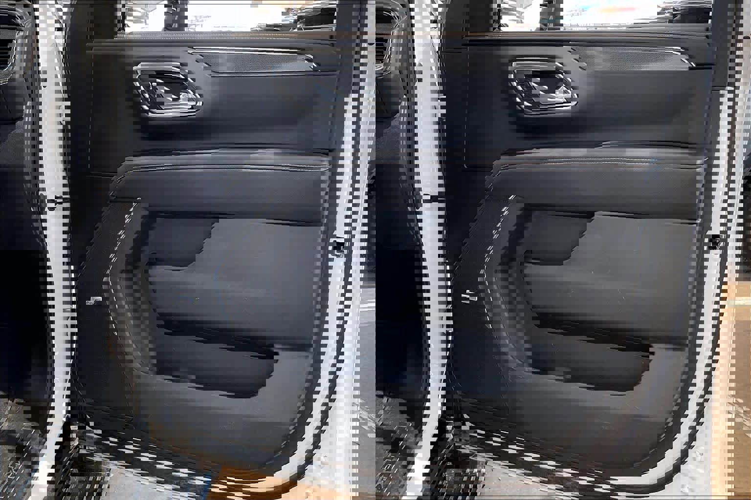 Used 2021 GMC Yukon XL AT4 w/ AT4 Premium Plus Package image 21