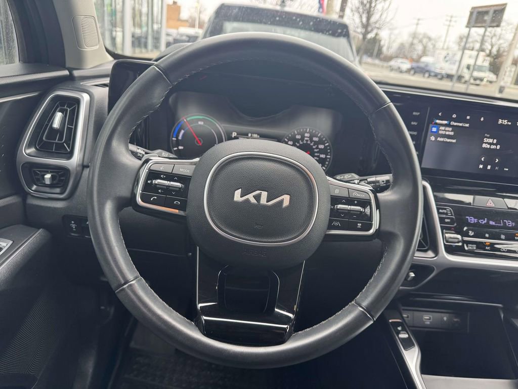 Used 2023 Kia Sorento EX image 13