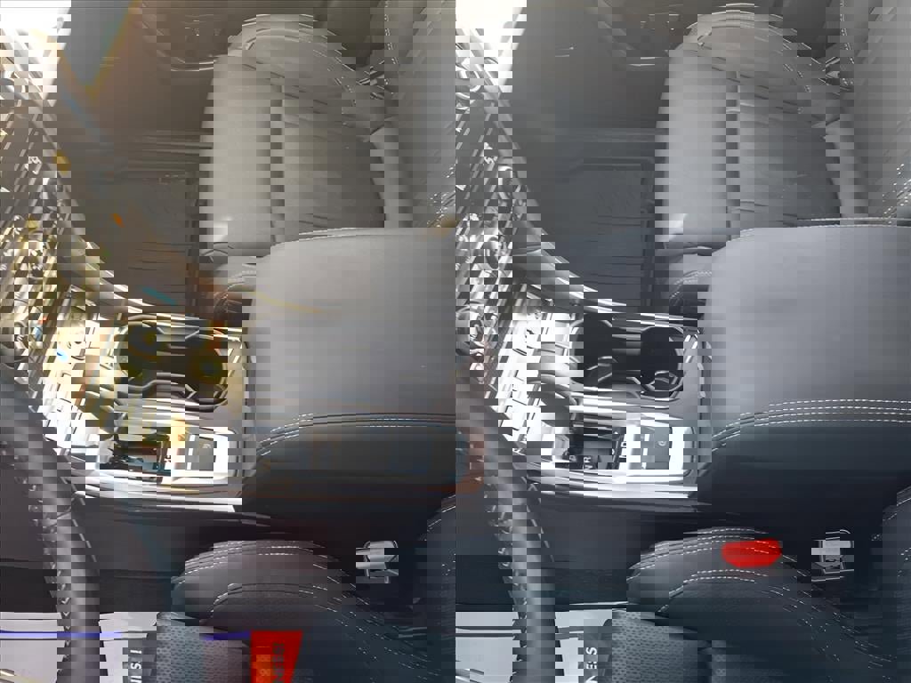 Used 2021 Subaru Ascent Touring w/ Popular Package #2A image 14