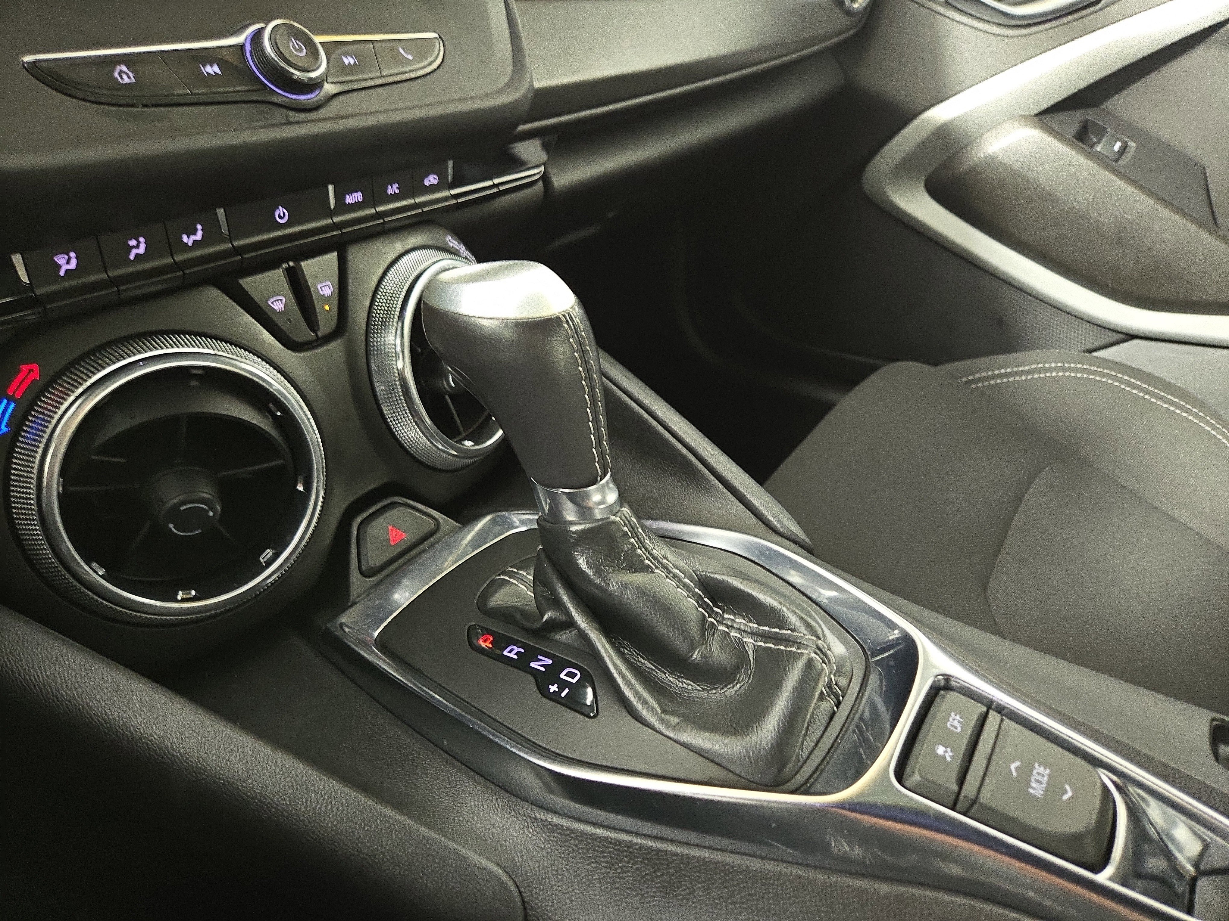 Certified 2021 Chevrolet Camaro LT image 23