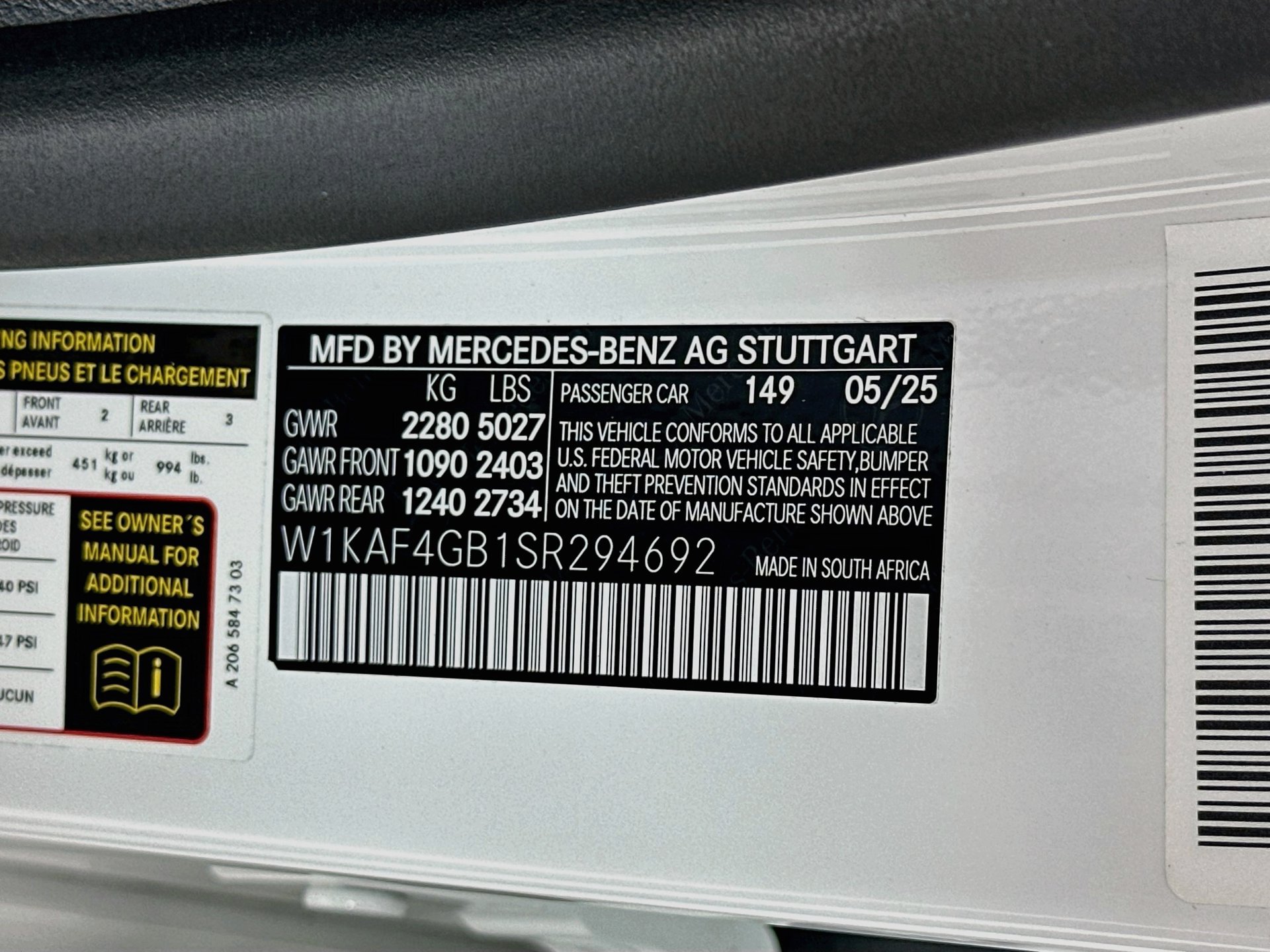 Certified 2025 Mercedes-Benz C 300 Sedan image 35