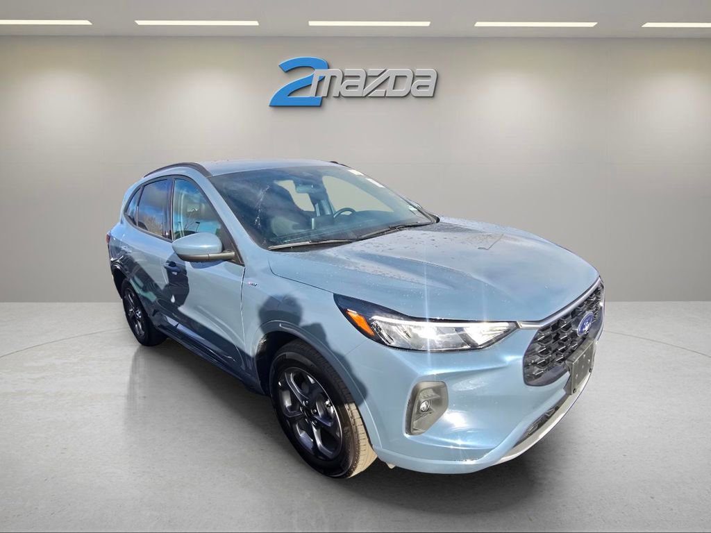 Used 2024 Ford Escape ST-Line Select image 14