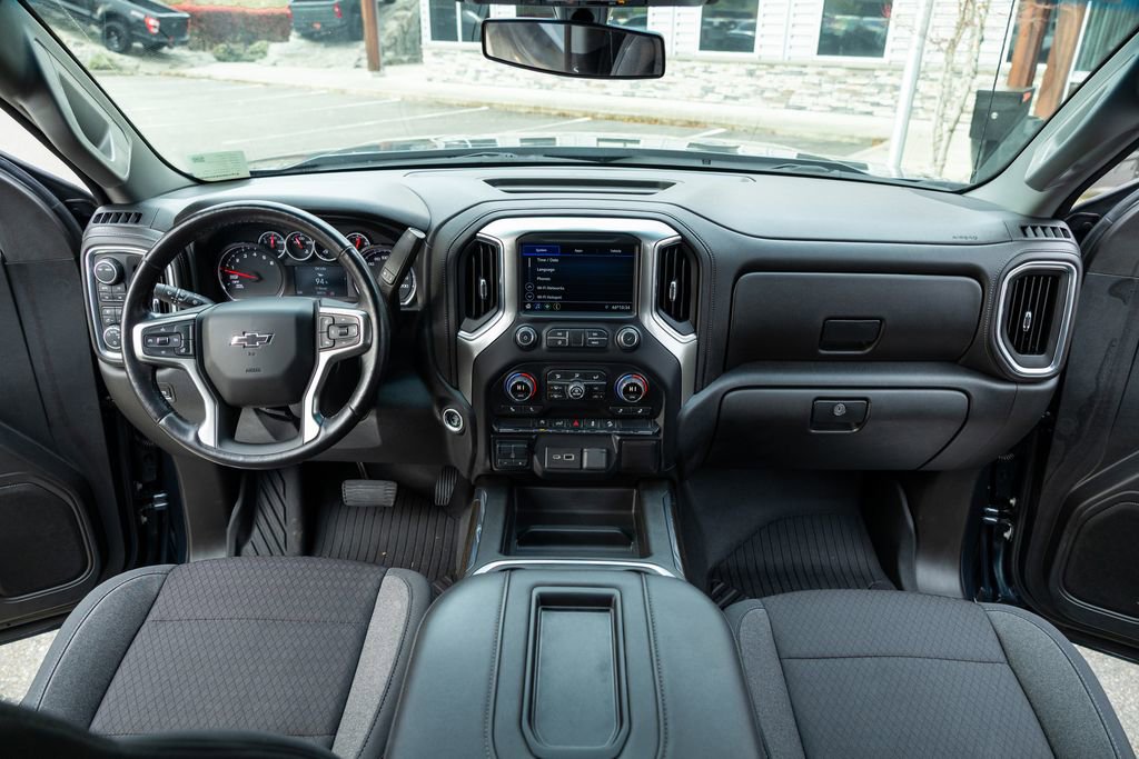 Used 2021 Chevrolet Silverado 1500 LT Trail Boss w/ Bed Protection Package AWD/4WD image 14