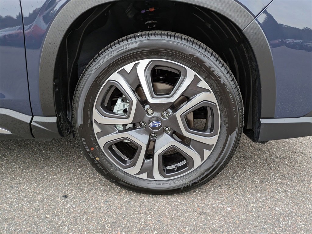 New 2025 Subaru Ascent Limited image 11