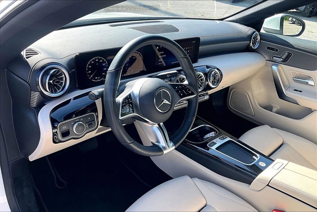Used 2025 Mercedes-Benz CLA 250 4MATIC w/ Winter Package image 16