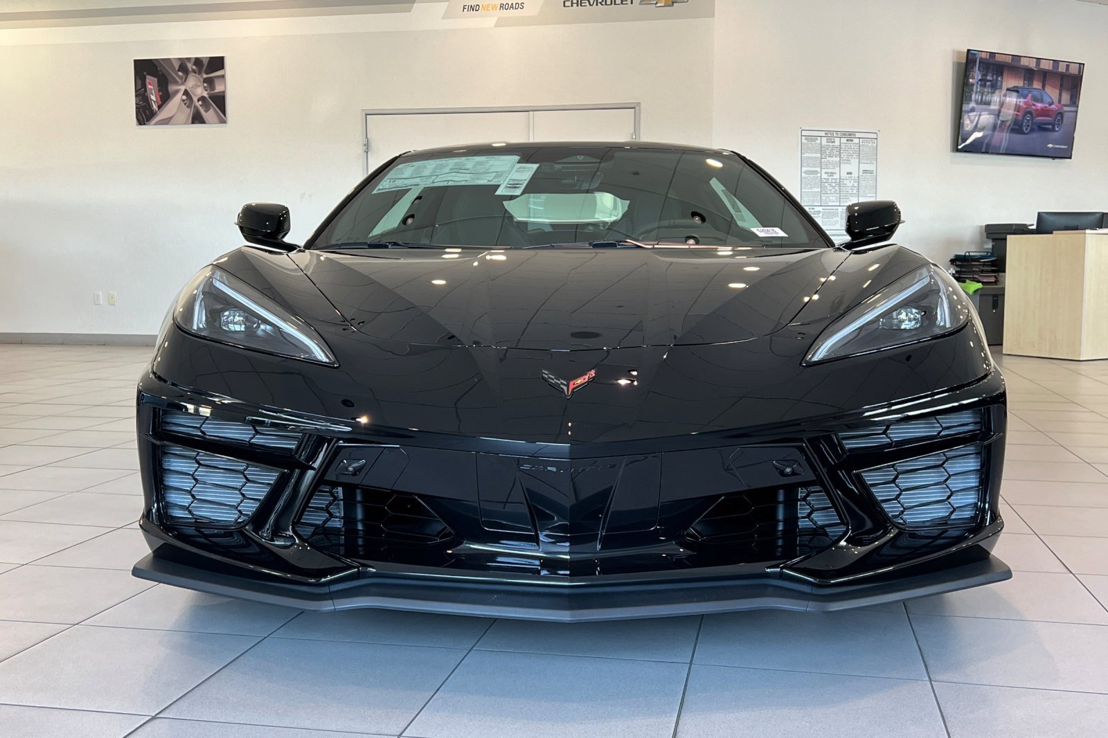 New 2025 Chevrolet Corvette Stingray Preferred Cpe w/ Z51 Performance Package image 9