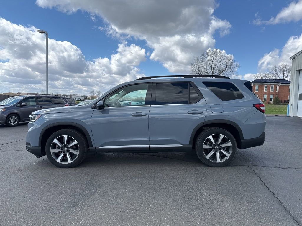 Certified 2024 Honda Pilot Elite image 4