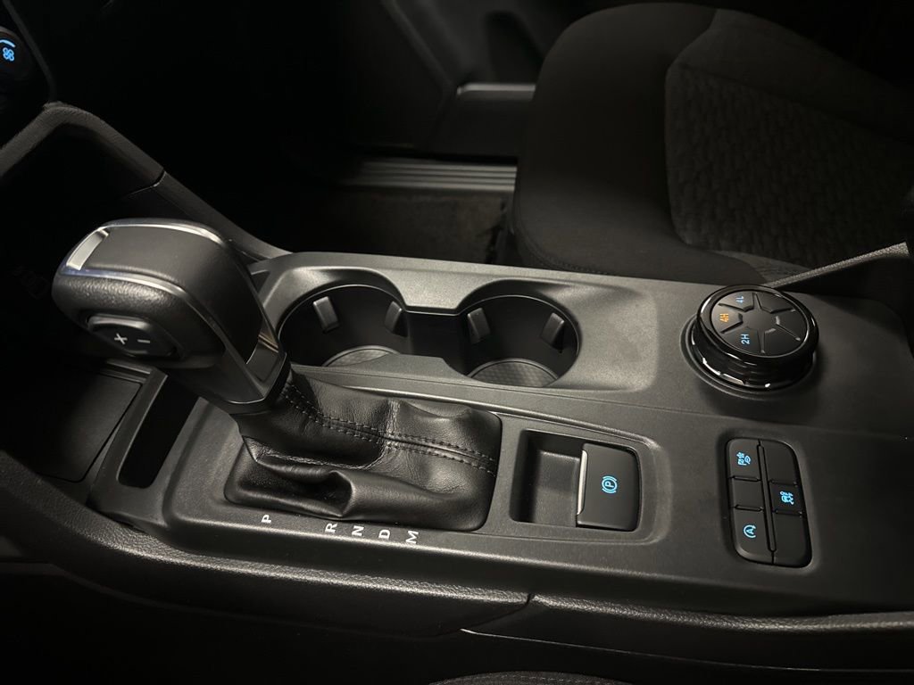 New 2026 Ford Ranger XLT w/ Black Appearance Package image 32