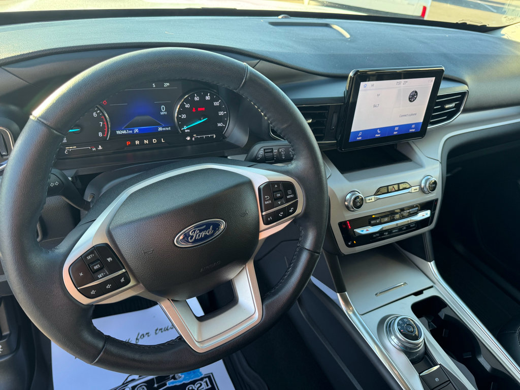 Used 2023 Ford Explorer XLT w/ Equipment Group 202A image 30