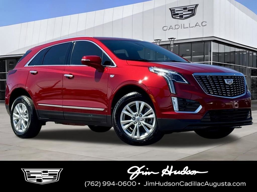 New 2026 Cadillac XT5 Luxury