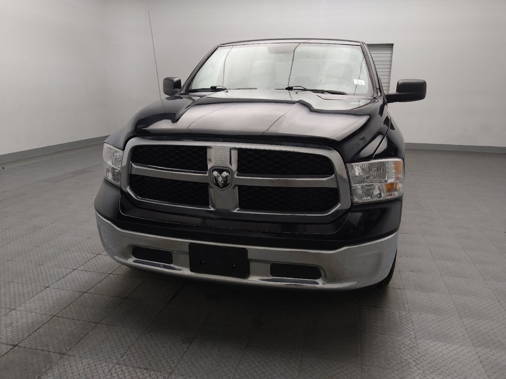 Used 2020 RAM 1500 Tradesman w/ Chrome Appearance Group RWD image 15