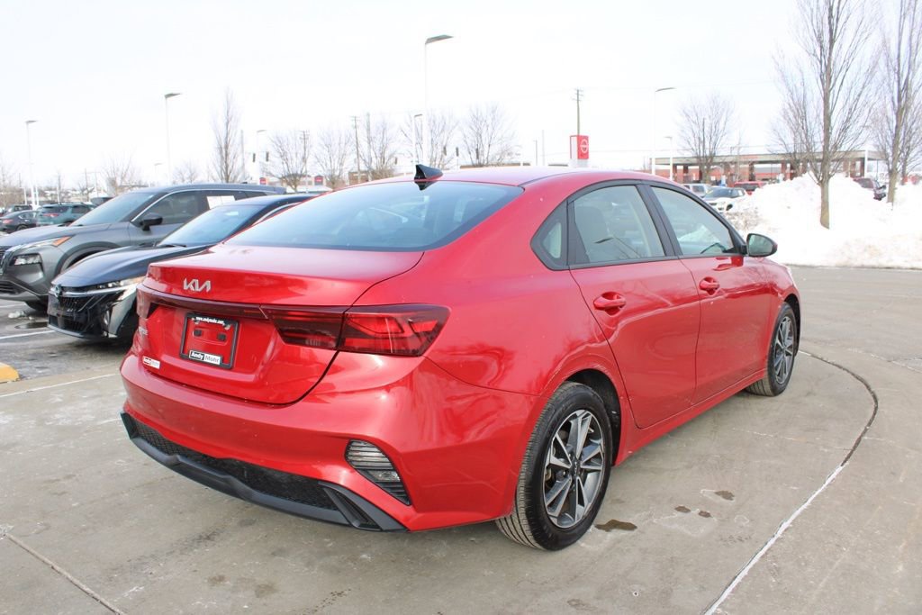 Used 2024 Kia Forte LXS image 7