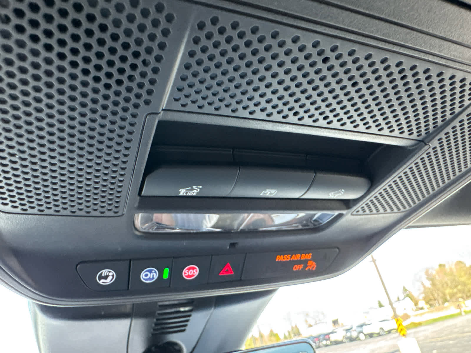 New 2026 Chevrolet Traverse LT w/ Sun and Wheel Package AWD/4WD image 30