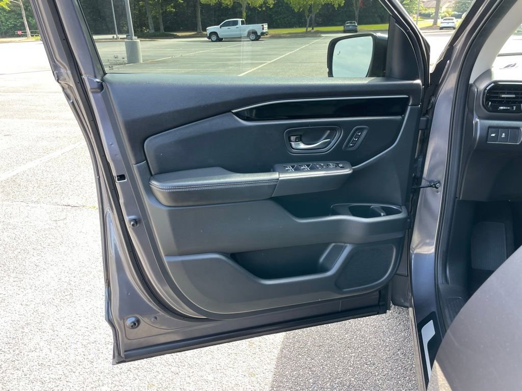 Certified 2024 Honda Pilot Touring image 24