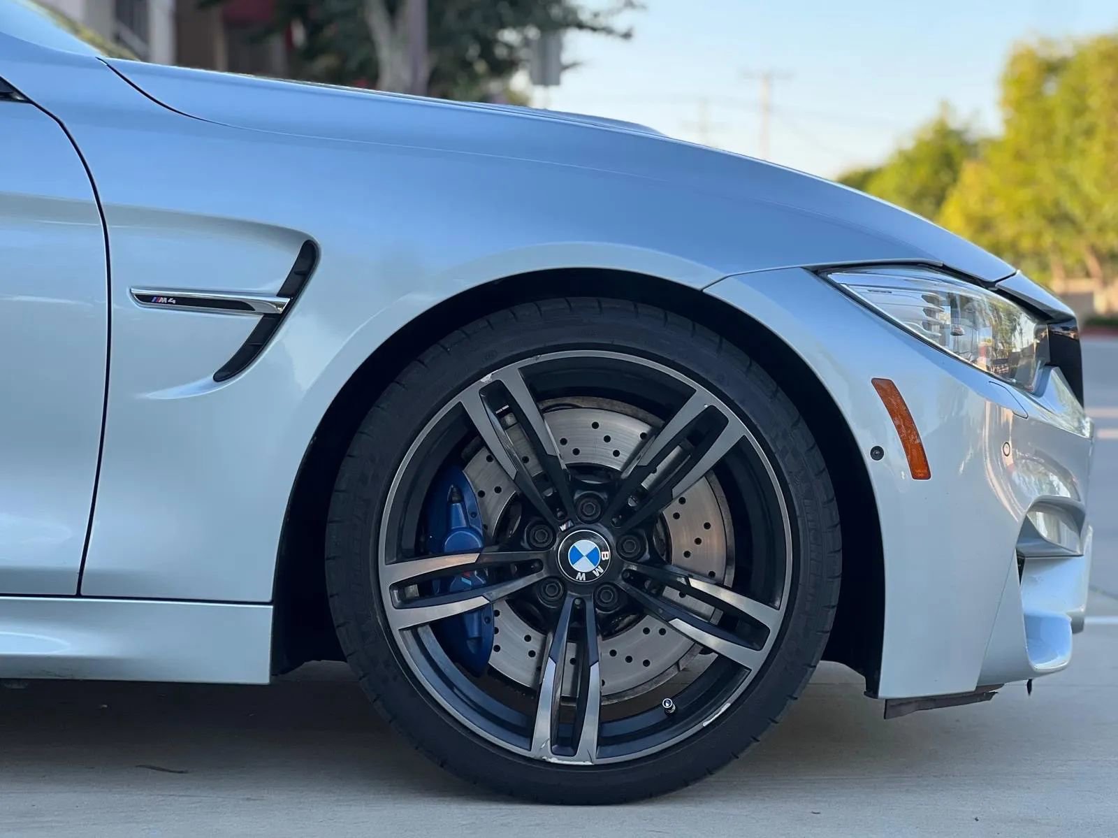 Used 2015 BMW M4 Coupe image 12