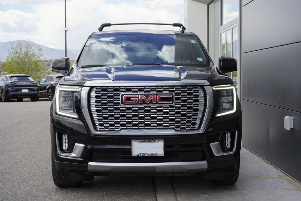 Used 2023 GMC Yukon XL Denali w/ Denali Reserve Package AWD/4WD image 5