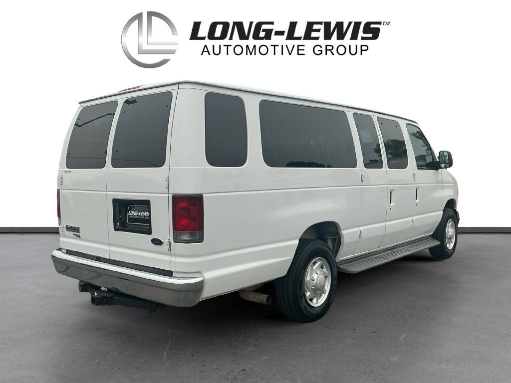 Used 2006 Ford E-350 and Econoline 350 Extended Wagon Super Duty RWD image 7