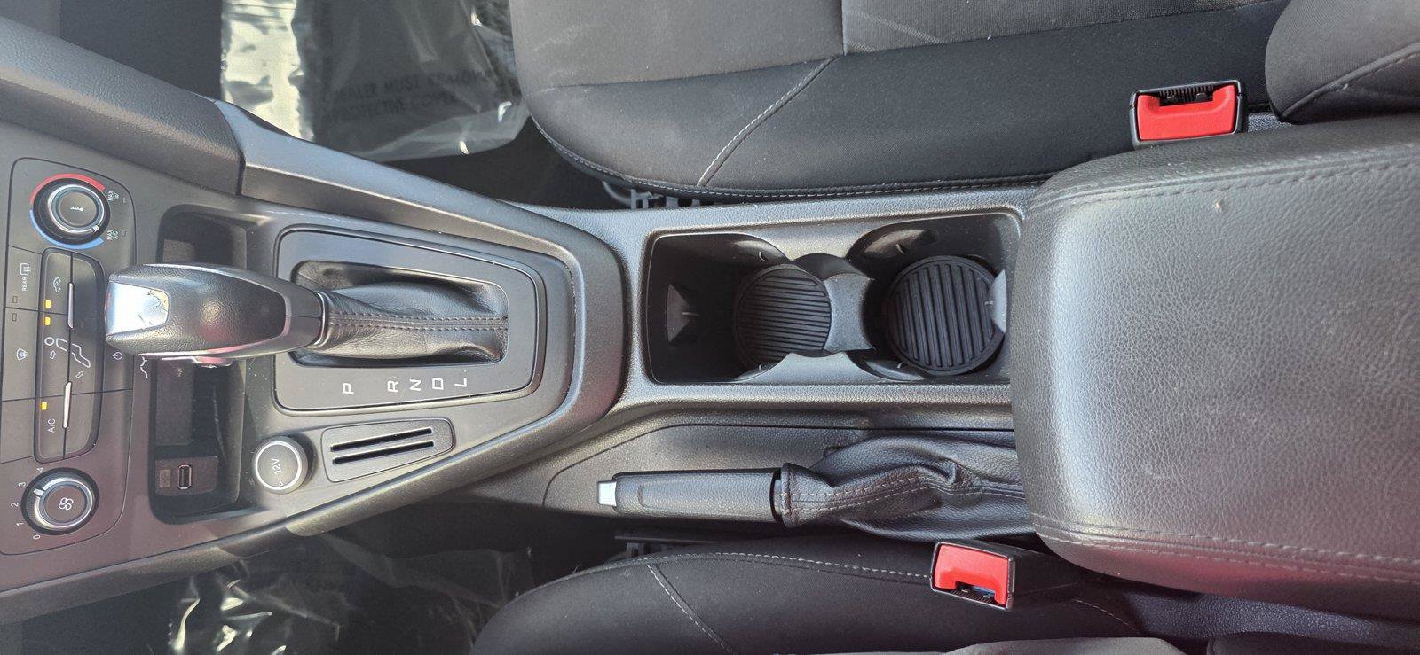 Used 2016 Ford Focus SE FWD image 17