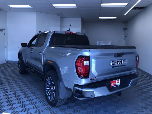 Used 2024 GMC Canyon AT4 w/ Technology Package image 4